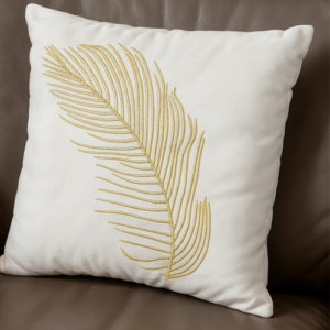 Coussin Blanc brodé plume Doré ARmin Home